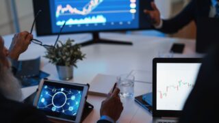 FinTech review – Robinhood zaplatí pokutu 45 miliónov dolárov a ďalšie FinTech novinky